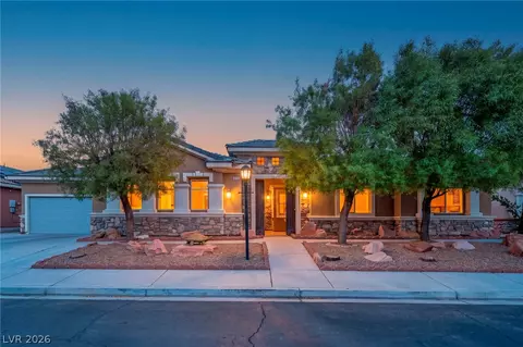 8114 Villa Del Cielo St, Las Vegas, NV 89131