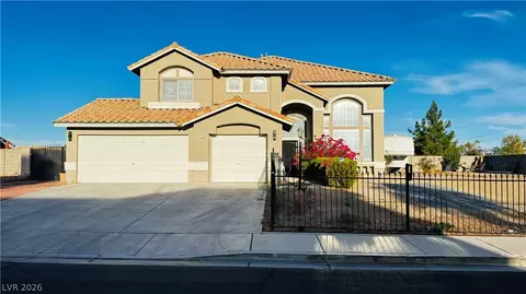 4800 N Golfridge Dr, Las Vegas, NV 89130