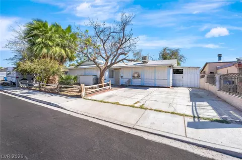 428 Bolsa Dr, Las Vegas, NV 89110