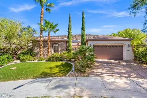 2104 Pont National Dr, Henderson, NV 89044