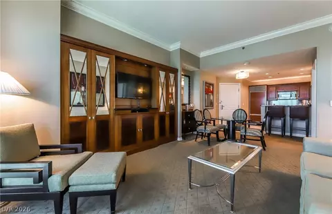 135 E Harmon Ave #3520, Las Vegas, NV 89109