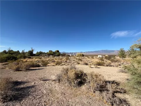 6090 E H S Ln, Pahrump, NV 89061