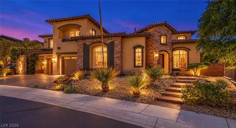 9992 Peak Lookout St, Las Vegas, NV 89178