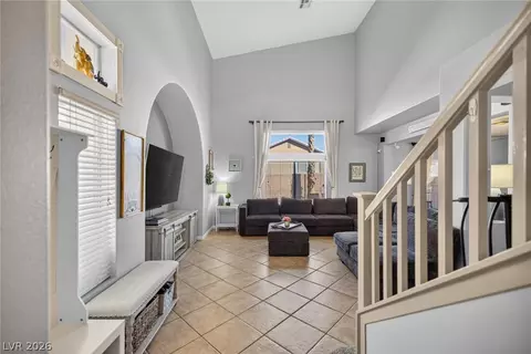 8842 Sacred Falls Ave, Las Vegas, NV 89148