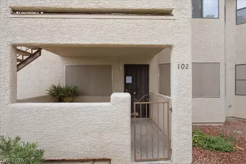 753 Rock Springs Dr #102, Las Vegas, NV 89128