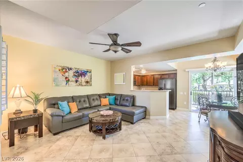 6868 Sky Pointe Dr #1132, Las Vegas, NV 89131