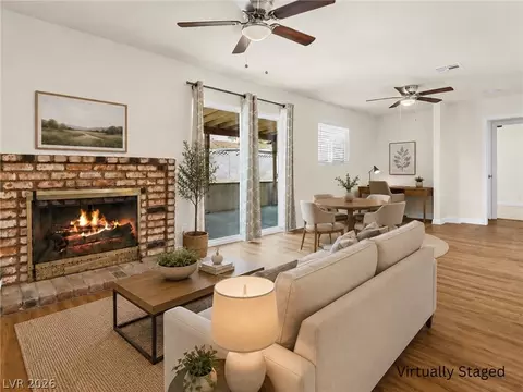 600 Watkins Dr, Las Vegas, NV 89107