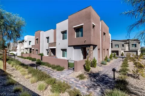 600 N Carriage Hill Dr #1021, Las Vegas, NV 89138