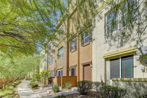 4650 Ranch House Rd #14, North Las Vegas, NV 89031