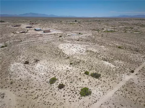 9276 S Winston Ct, Pahrump, NV 89061