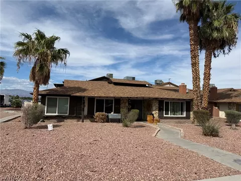 2876 Klinger Cir, Las Vegas, NV 89121
