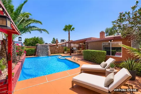 6712 Oak Valley Dr, Las Vegas, NV 89103