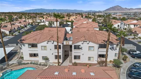 855 N Stephanie St #2615, Henderson, NV 89014