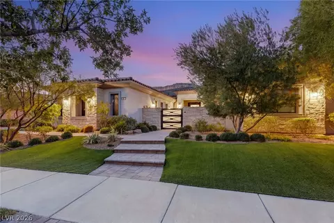 22 Greenside Dr, Las Vegas, NV 89141