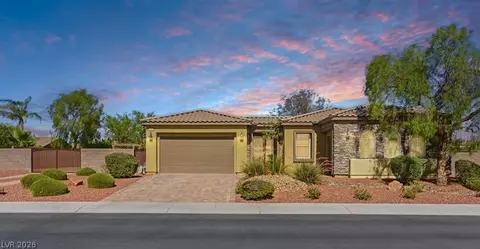8618 Amber Autumn St, Las Vegas, NV 89131