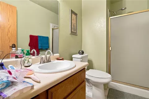 Bath - 3086 Leandro Ct, Laughlin, NV 89029 photo 1 of 2