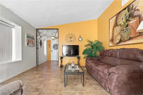 Living - 3086 Leandro Ct, Laughlin, NV 89029 photo 2 of 2