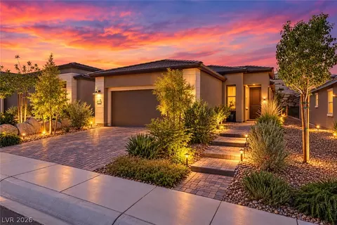 49 Stone Bluff Ln, Henderson, NV 89011