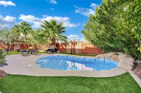 3214 Rutledge Dr, Las Vegas, NV 89120