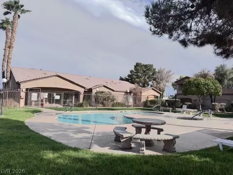 5751 E Hacienda Ave #243, Las Vegas, NV 89122