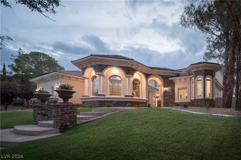 10332 Summit Canyon Dr, Las Vegas, NV 89144