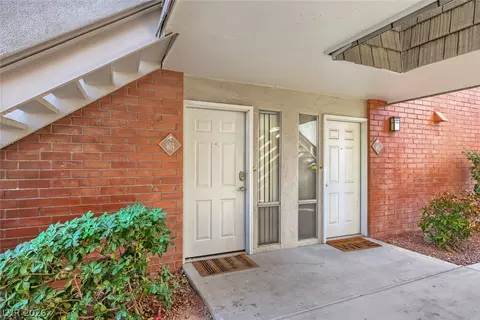 769 Oakmont Ave #403, Las Vegas, NV 89109