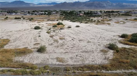 3600 E Falcon St, Pahrump, NV 89048