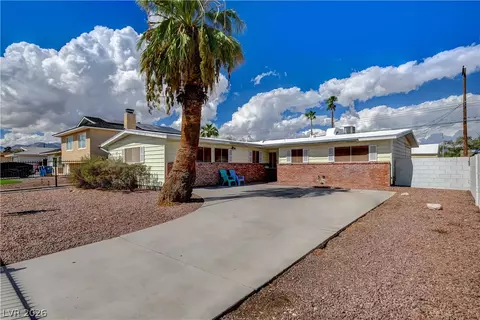 6220 Shawnee Ave, Las Vegas, NV 89107