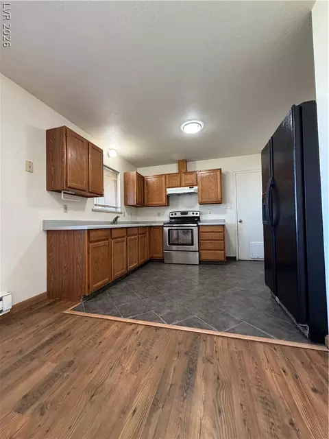 Kitchen - 915 E 16th St, Ely, NV 89301 photo 1 of 2