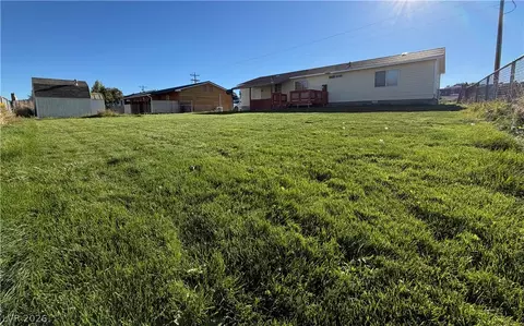 Exterior - 915 E 16th St, Ely, NV 89301 photo 3 of 3