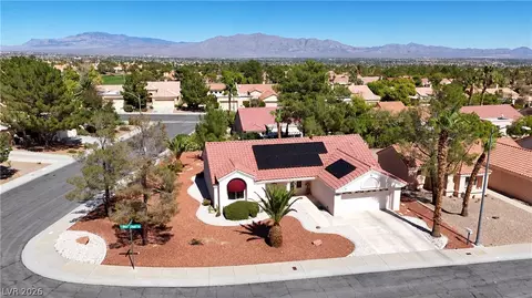 9720 White Cloud Dr, Las Vegas, NV 89134