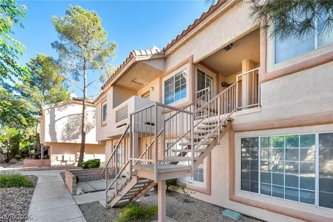 1600 N Torrey Pines Dr #202, Las Vegas, NV 89108