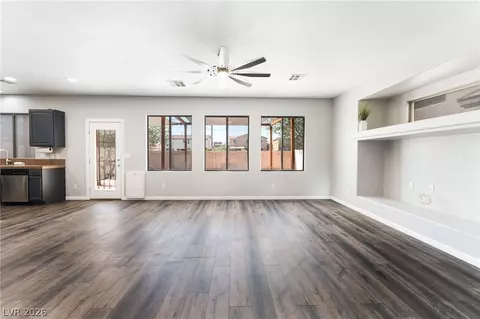 6527 Velvet Silk St, North Las Vegas, NV 89084