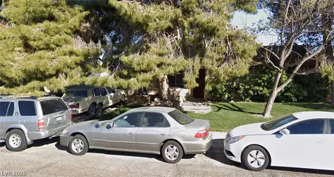 5670 Blossom View Ave, Las Vegas, NV 89142