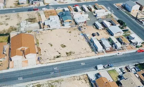 1360 Hassell Ave, Las Vegas, NV 89106