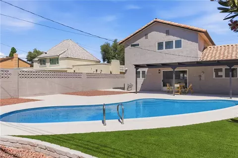 2000 Westlund Dr, Las Vegas, NV 89102