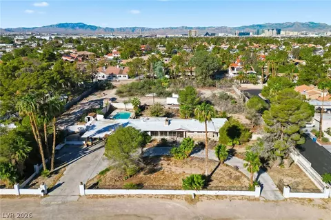 5517 Oak St, Las Vegas, NV 89120