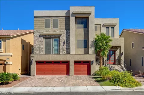 9738 Golden Thread Ct, Las Vegas, NV 89141