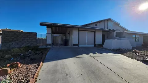 6777 Ledgewood Dr, Las Vegas, NV 89103