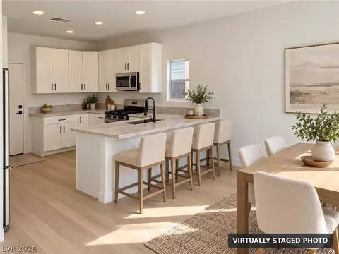 3556 Warmbreeze Way, Las Vegas, NV 89129