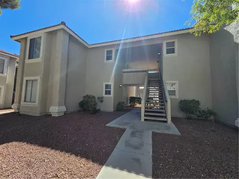 7300 Pirates Cove Rd #2060, Las Vegas, NV 89145
