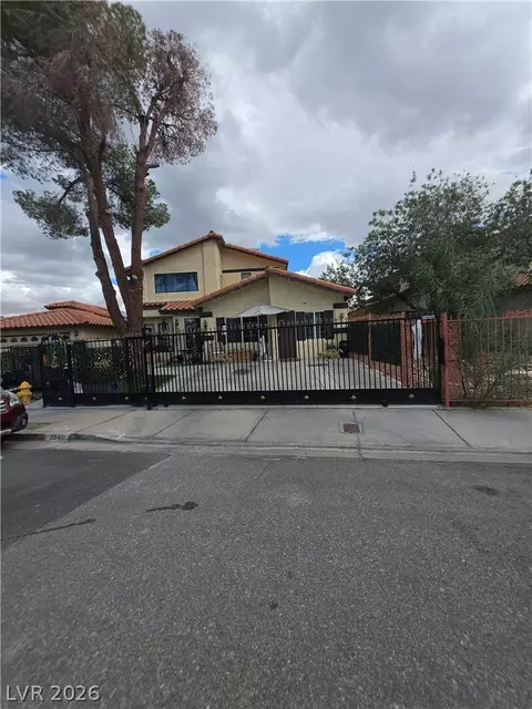 3940 Tudur Ln, Las Vegas, NV 89119