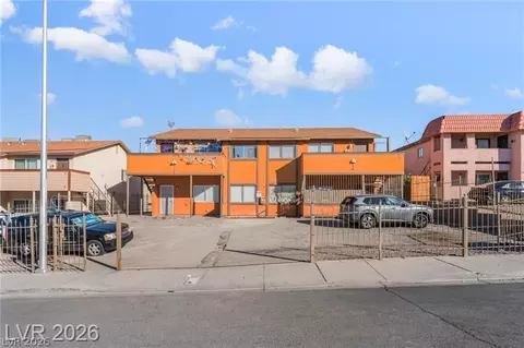 6982 Hopkins Dr, Las Vegas, NV 89156