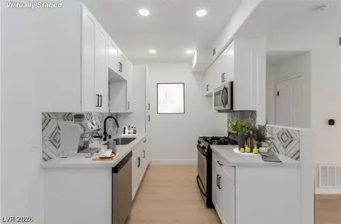 3318 N Decatur Blvd #1020, Las Vegas, NV 89130