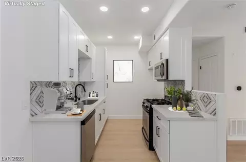 3318 N Decatur Blvd #1020, Las Vegas, NV 89130