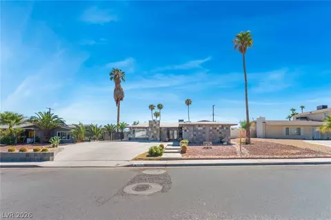 1679 Golden Arrow Dr, Las Vegas, NV 89169