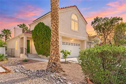 325 Manor St, Las Vegas, NV 89145