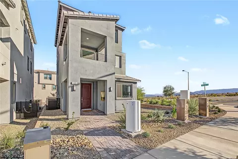 1501 Little Penguin St, Las Vegas, NV 89138