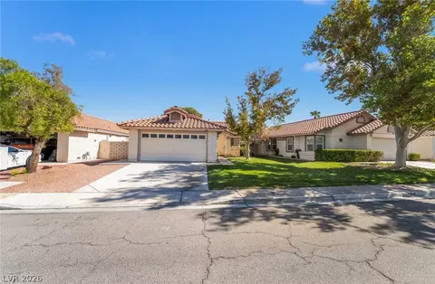 8466 Palmada Dr, Las Vegas, NV 89123