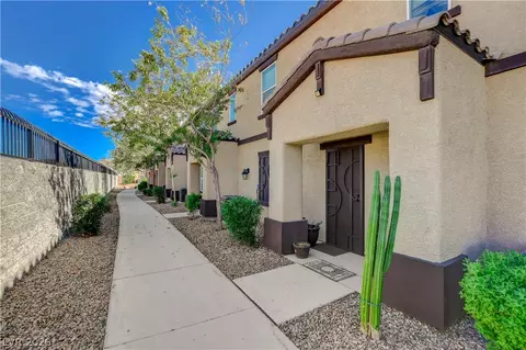 5226 Steep Cliffs Ave, Las Vegas, NV 89115